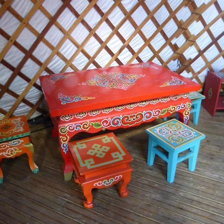 Le Village Insolite Yourte Et Roulotte Saint-Benoit-des-Ondes Ngoại thất bức ảnh